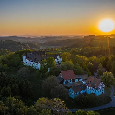 Han/Misafirhane Schloss Hohenfels/ Gaestehaus Morgenrot