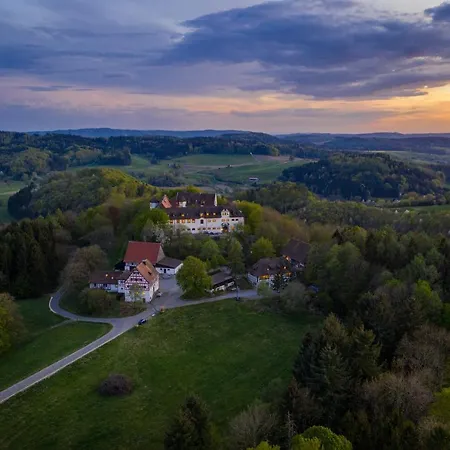 Han/Misafirhane Schloss Hohenfels/ Gaestehaus Morgenrot *